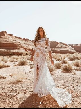 Lovers Scociety Kennedy Lace Bridal Gown Size 10 Nwot Still In Stores